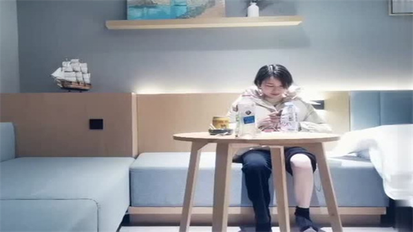 文轩探花绝色嫩妹,浅笑媚眼勾魂夺魄!